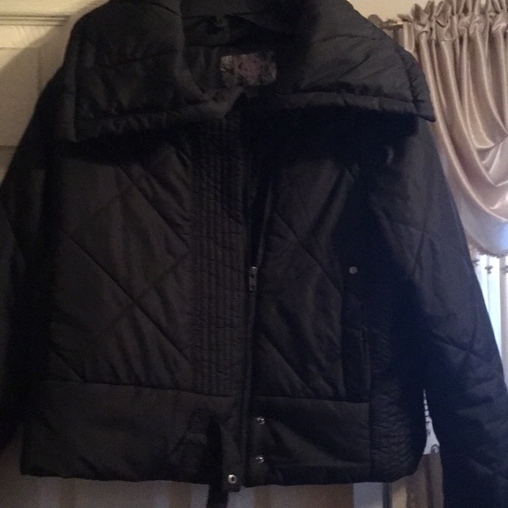 Winter jacket - Picture 2 of 2